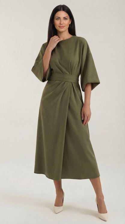 Vestido largo de Ana con cinturón