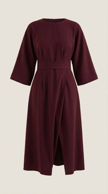 Vestido largo de Ana con cinturón