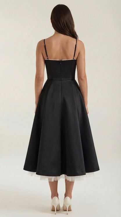 Vestido de tul y midi de Isold