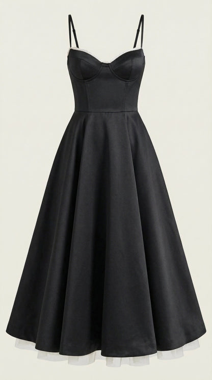 Vestido de tul y midi de Isold